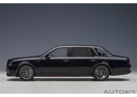 AUTOart 1/18　トヨタ センチュリー GRMN （ブラック）　78763