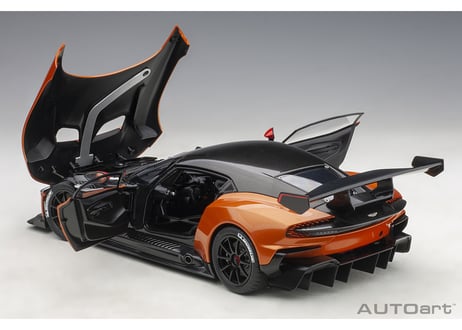 AUTOart 1/18　アストンマーチン ヴァルカン （メタリック・オレンジ）　70264