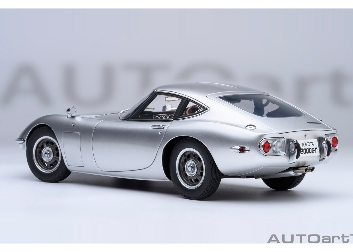 AUTOart 1/18 トヨタ 2000GT 1967 （シルバー） 79548 | AUT