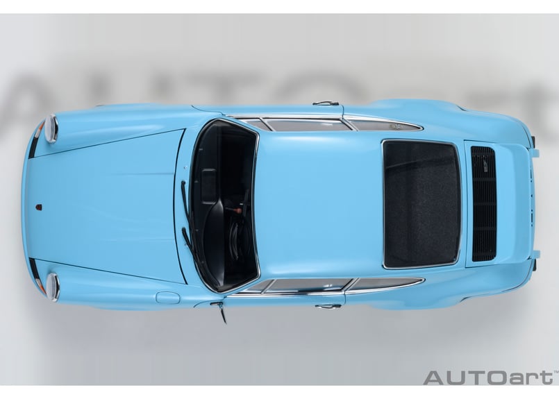 オートアート ポルシェ911カレラRS ホワイト・ブルー Amazon | AUTOart 1/18 ポルシェ 911 カレラ RS 2.7 '73