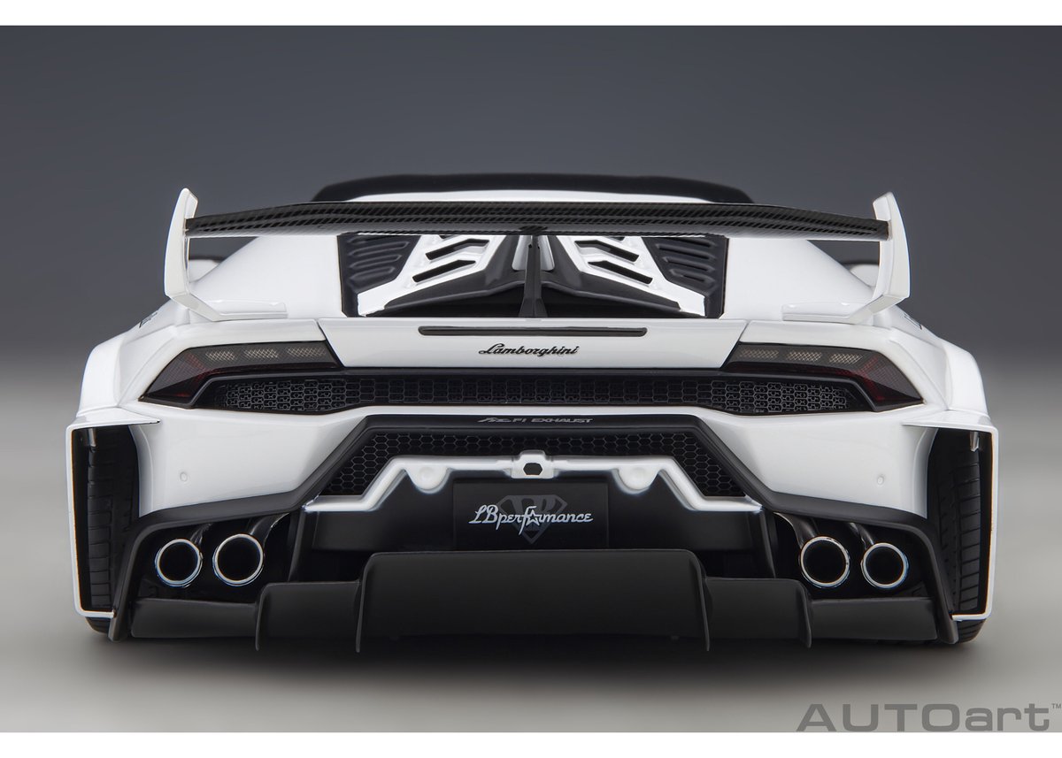 AUTOart 1/18 リバティーウォーク LB‐シルエット ワークス AUTOart 1/18 リバティーウォーク LB‐シルエット ワークス