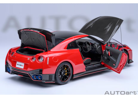 AUTOart 1/18　日産 GT-R （R35） ニスモ スペシャルエディション （バイブラントレッド）　77502
