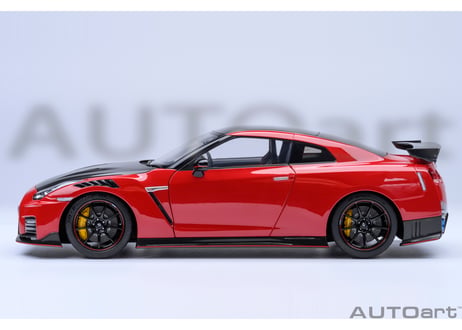 AUTOart 1/18　日産 GT-R （R35） ニスモ スペシャルエディション （バイブラントレッド）　77502