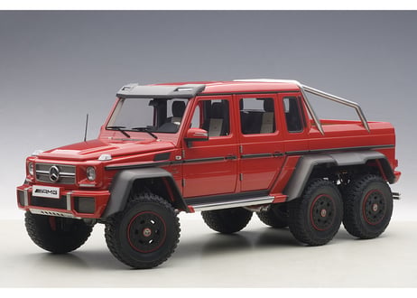 1/18　メルセデス ベンツ G63 AMG 6x6 （レッド）　76304