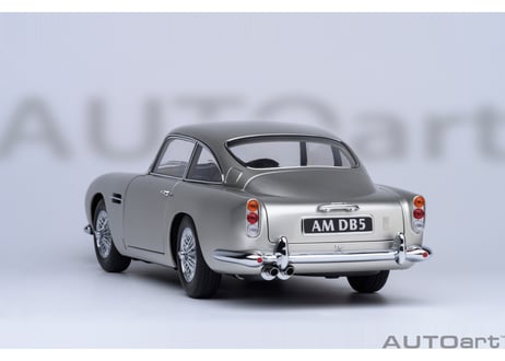 AUTOart 1/18　アストンマーチン DB5 （シルバー・メタリック）　70287