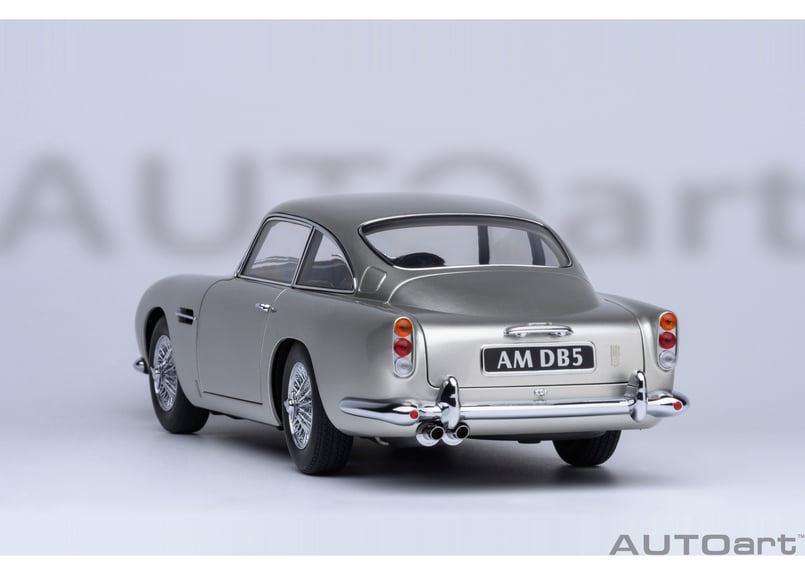 1/18オートアートアストンマーティンAMDB5 AUTOart 1/18 アストンマーチン DB5 「007／ゴールドフィンガー