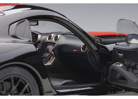 AUTOart 1/18　ダッジ バイパー 1:28 エディション ACR （ブラック／レッド・ストライプ）　71732