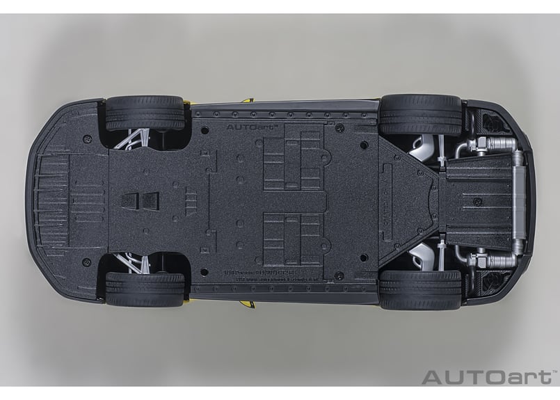 AUTOart 1/18 ポルシェ 911 (991.2) GT2 RS ヴァイザッハ AUTOart 1/18 ポルシェ 911 (991.2) GT2 RS ヴァイザッハ
