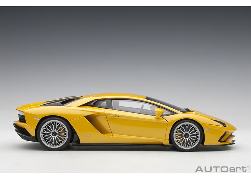 AUTOart 1/18 ランボルギーニ アヴェンタドール S (メタリック AUTOart 1/18 ランボルギーニ アヴェンタドール S (メタリック