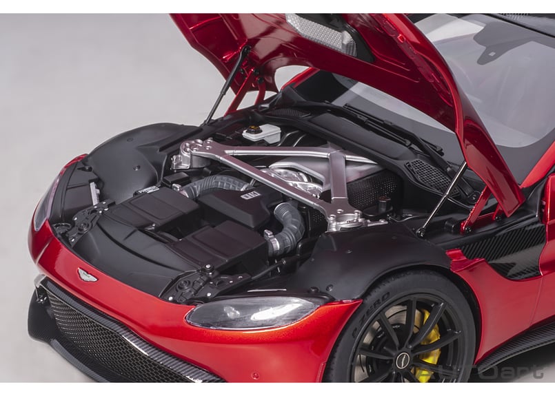 AUTOart 1/18 アストンマーチン ヴァンテージ 2019 (ハイパー AUTOart 1/18 アストンマーチン ヴァンテージ 2019 (ハイパー
