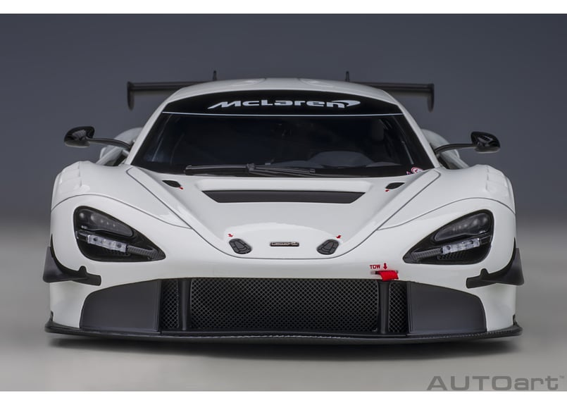 AUTOart 1/18 マクラーレン 720S GT3 (ホワイト)*開閉無し AUTOart 1/18 マクラーレン 720S GT3 (ホワイト)*開閉無し