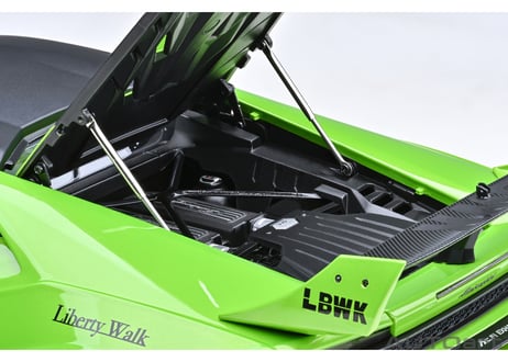 AUTOart 1/18　 リバティーウォーク LB‐シルエット ワークス ランボルギーニ ウラカン GT （パール・グリーン）　79128