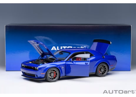 AUTOart 1/18　ダッジ チャレンジャー R/T スキャットパック ワイドボディ 2022 （INDIGO BLUE / メタリック・ブルー）　71772