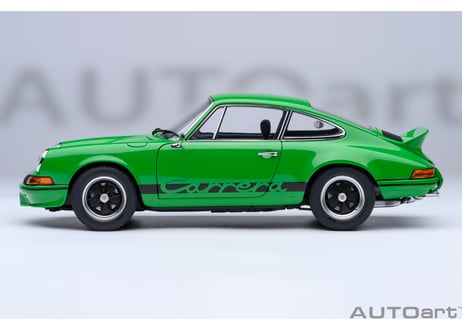 AUTOart 1/18　ポルシェ 911 カレラ 2.7 RS （バイパー グリーン／ブラック・ストライプ）　78034