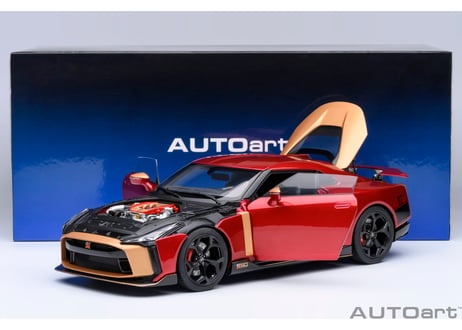 AUTOart 1/18　NISSAN GT-R50 by ITALDESIGN （メタリック・レッド／ゴールド）　77514