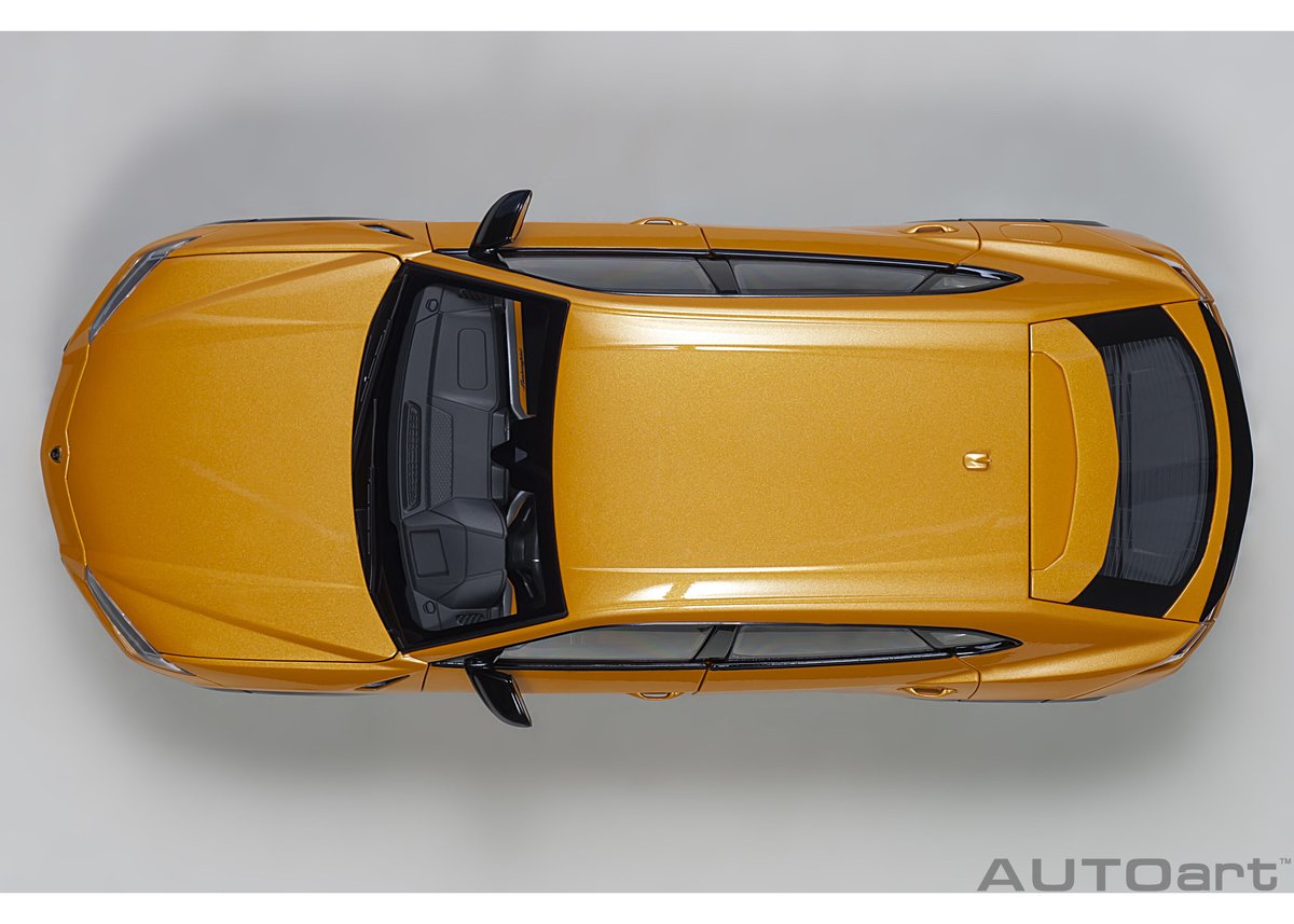 AUTOart 1/18 ランボルギーニ ウルス （パール・オレンジ） 79160 | AUT