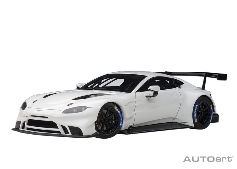 AUTOart 1/18 アストンマーチン ヴァンテージ GTE 2018 AUTOart 1/18 アストンマーチン ヴァンテージ GTE 2018