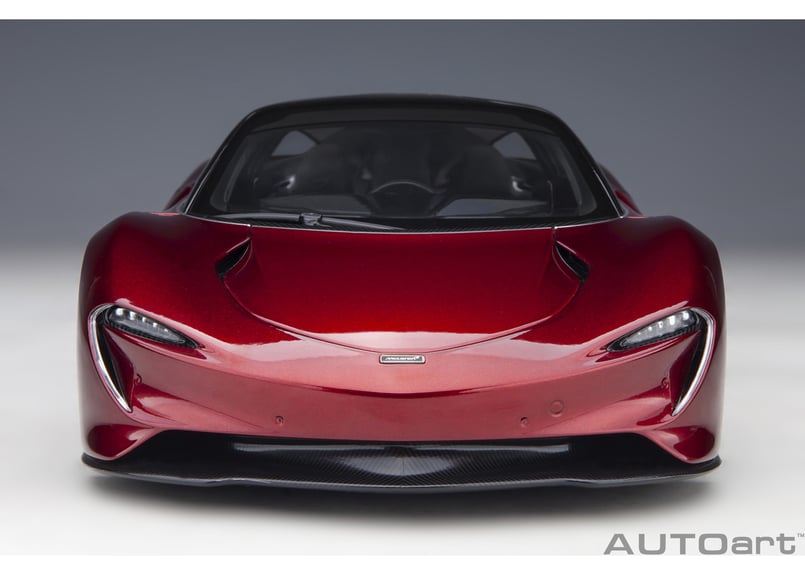 AUTOart 1/18 マクラーレン スピードテール (メタリック AUTOart 1/18 マクラーレン スピードテール (メタリック