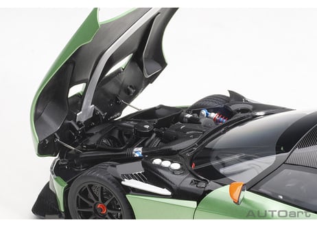 AUTOart 1/18　アストンマーチン ヴァルカン （メタリック・グリーン）　70263