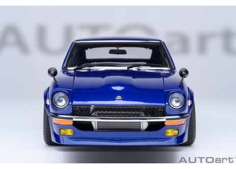 AUTOart 1/18　日産 フェアレディZ （S30） 「湾岸ミッドナイト」 悪魔のZ （第1巻仕様）　77453