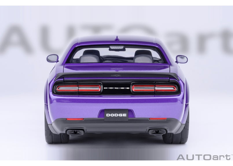 AUTOart 1/18 ダッジ チャレンジャー SRT スーパー ストック 2023