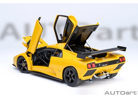AUTOart 1/18　ランボルギーニ ディアブロ GTR （イエロー）　79138