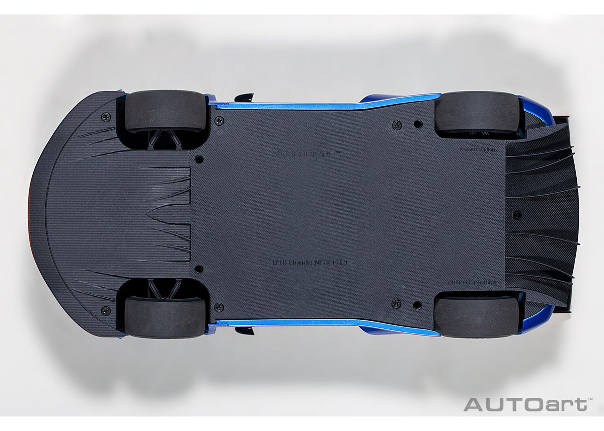AUTOart 1/18 ホンダ NSX GT3 2018 （ハイパー・ブルー）＊開閉無 81
