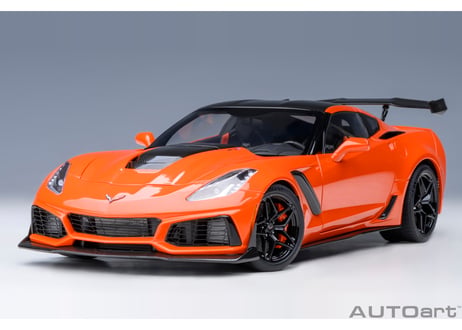AUTOart 1/18　シボレー コルベット （C7） ZR1 （オレンジ）　71279