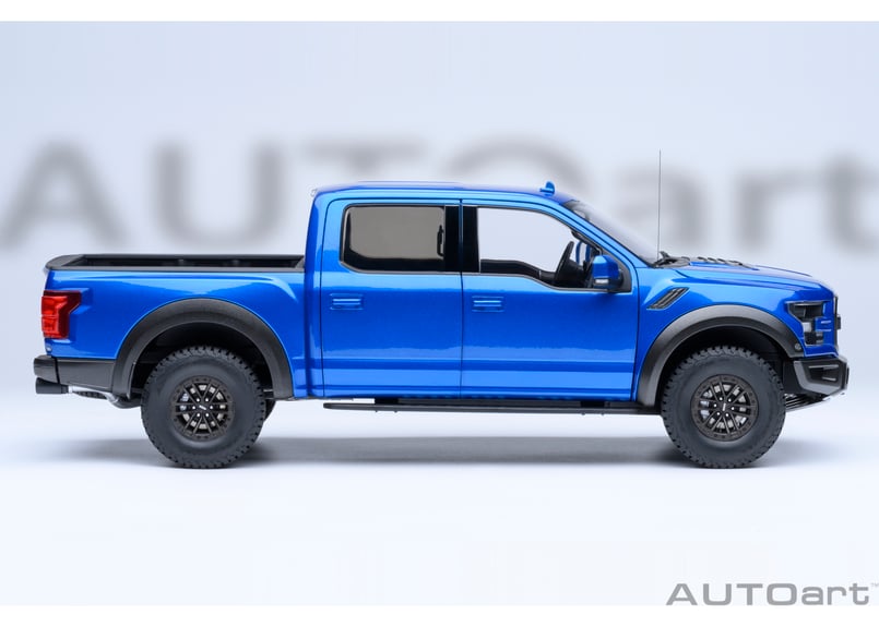 AUTOart 1/18 フォード F-150 ラプター スーパークルー 2019 （メタリッ