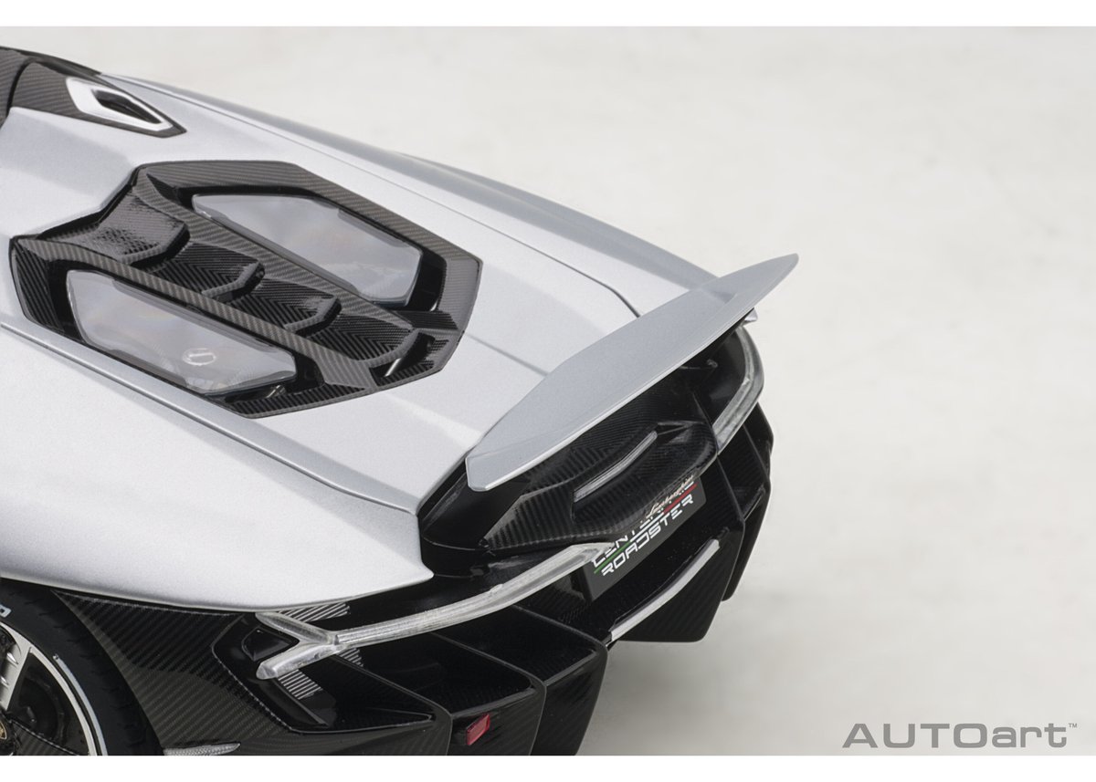 AUTOart 1/18 ランボルギーニ チェンテナリオ ロードスター AUTOart 1/18 ランボルギーニ チェンテナリオ ロードスター