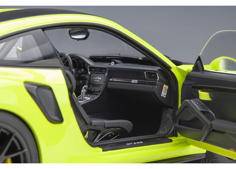 AUTOart 1/18　ポルシェ 911 （991.2） GT2 RS ヴァイザッハ・パッケージ （ライトグリーン／カーボンブラック）　78187
