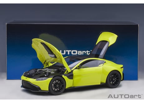 AUTOart 1/18　アストンマーチン ヴァンテージ 2019 （メタリック・ライムグリーン／カーボンブラック・ルーフ）　70279