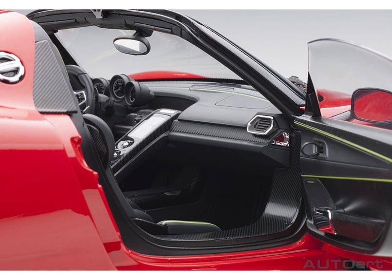 AUTOart 1/12 ポルシェ 918 スパイダー バイザッハ・パッケージ AUTOart 1/12 ポルシェ 918 スパイダー バイザッハ・パッケージ