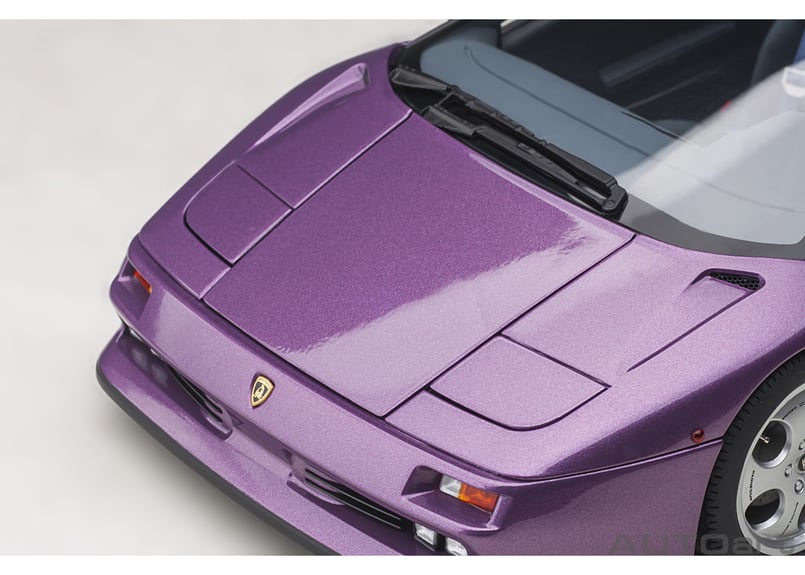 AUTOart 1/18 ランボルギーニ ディアブロ SE30 (VIOLA SE30 AUTOart 1/18 ランボルギーニ ディアブロ SE30 (VIOLA SE30