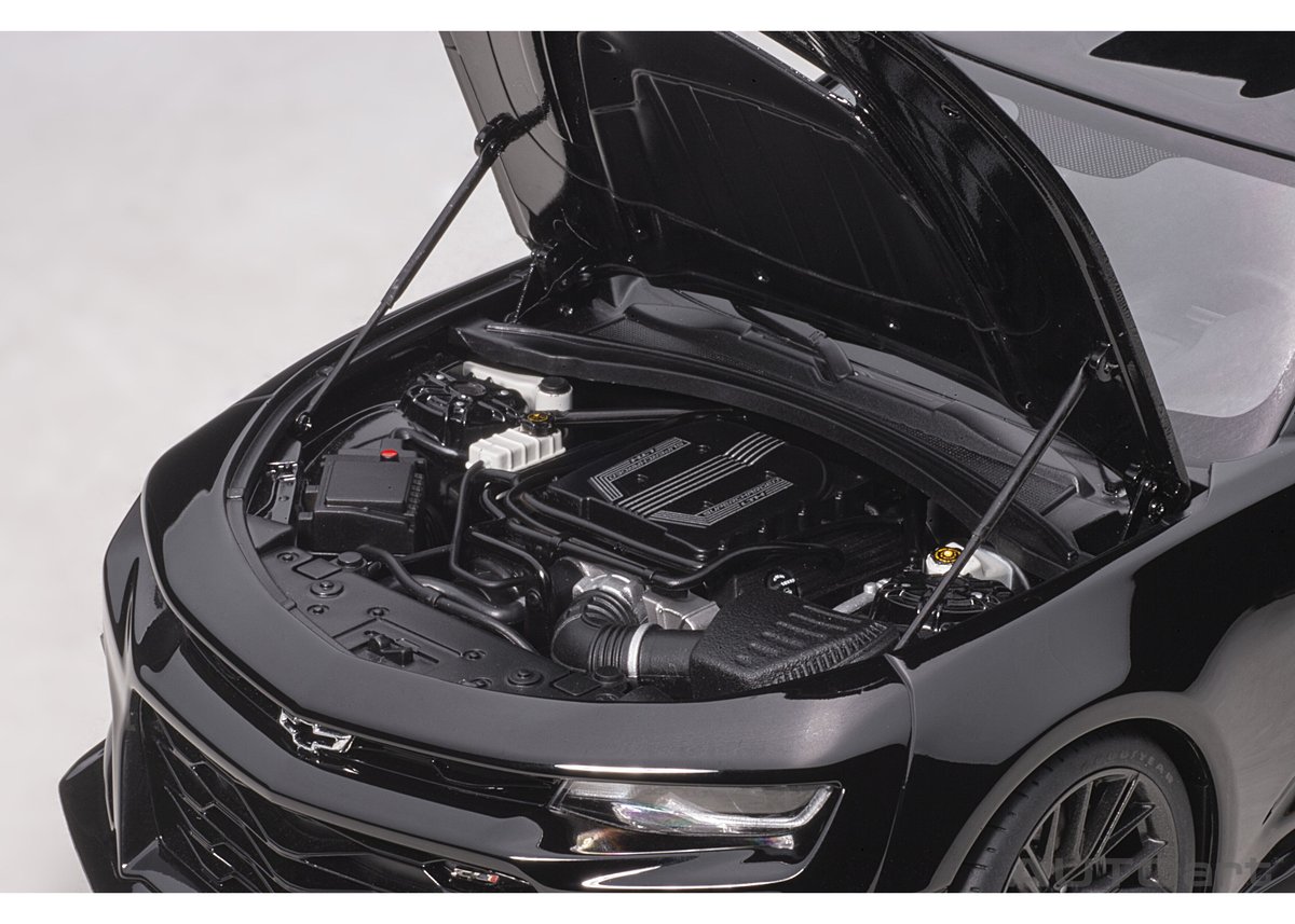 AUTOart 1/18 シボレー カマロ ZL1 2017 (ブラック) 71207 | A...