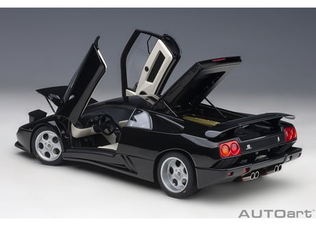 AUTOart 1/18　ランボルギーニ ディアブロ SE30 （DEEP BLACK METALLIC／メタリック・ブラック）　79159