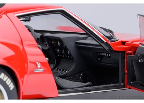 AUTOart 1/18　ランボルギーニ ミウラ SVR “イオタ” （レッド）　79171