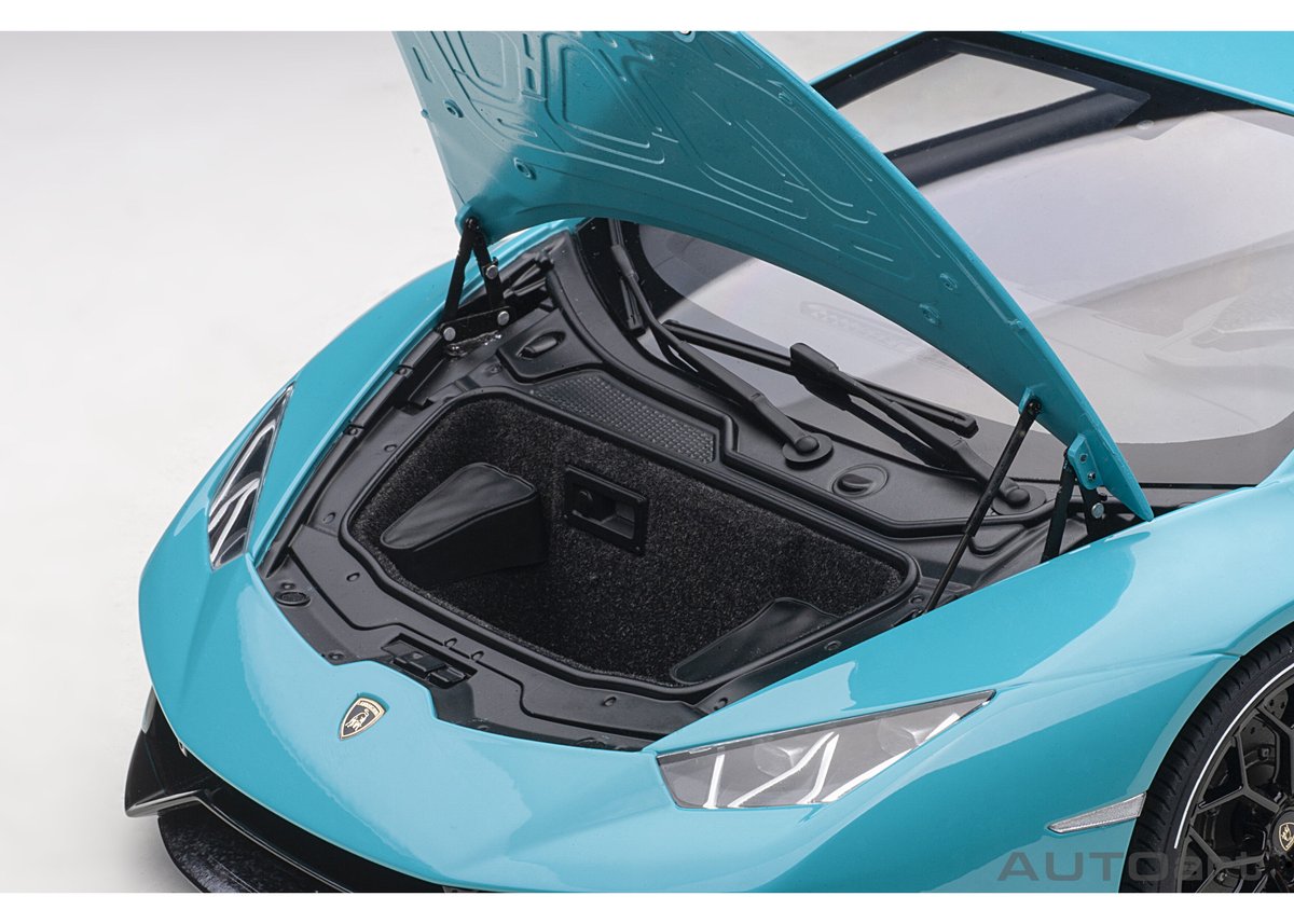 AUTOart 1/12 ランボルギーニ ウラカン ペルフォマンテ (ライト AUTOart 1/12 ランボルギーニ ウラカン ペルフォマンテ (ライト