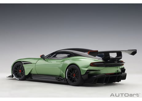 AUTOart 1/18　アストンマーチン ヴァルカン （メタリック・グリーン）　70263