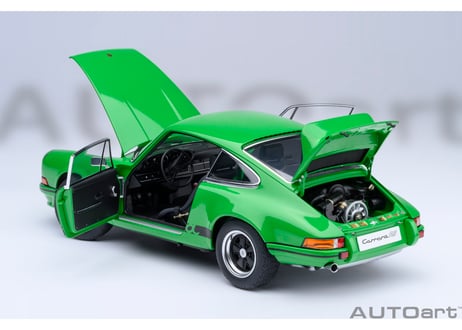 AUTOart 1/18　ポルシェ 911 カレラ 2.7 RS （バイパー グリーン／ブラック・ストライプ）　78034