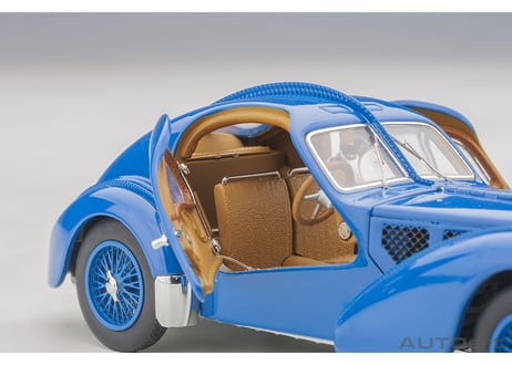 AUTOart 1/43　ブガッティ タイプ57SC アトランティック 1938 （ブルー／ワイヤースポークホイール）　50947