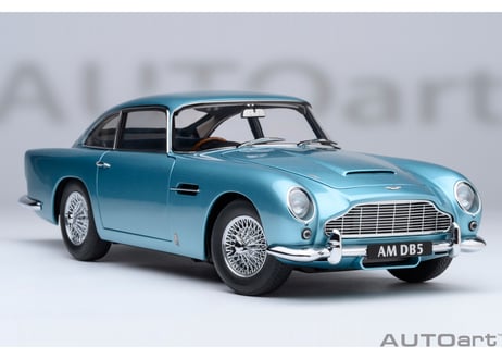 AUTOart 1/18　アストンマーチン DB5 （ライトブルー・パール）　70288