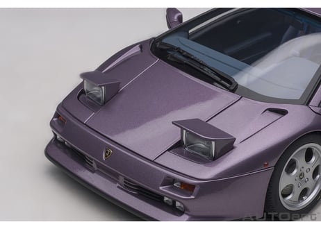AUTOart 1/18　ランボルギーニ ディアブロ SE30 イオタ （VIOLA SE30／メタリック・パープル）　79142