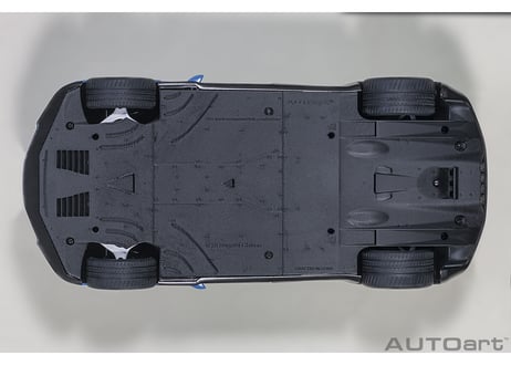 AUTOart 1/18　ブガッティ シロン スポーツ 2019 （フレンチ・ブルー／カーボン・ブラック）　70997