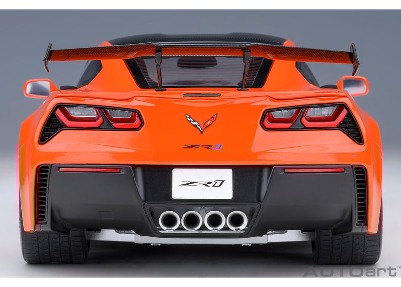AUTOart 1/18 シボレー コルベット (C7) ZR1 (オレンジ AUTOart 1/18 シボレー コルベット (C7) ZR1 (オレンジ