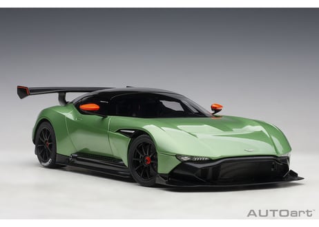 AUTOart 1/18　アストンマーチン ヴァルカン （メタリック・グリーン）　70263