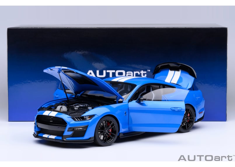 シェルビーGT500ミニカー 1/18 Amazon | ソリド 1/18 フォード マスタング シェルビー GT500