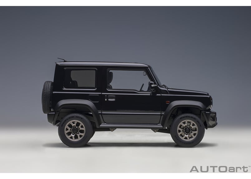 オートアート 1/18 スズキ ジムニーシエラ AUTOart 1/18 スズキ ジムニー シエラ （JB74） （ホワイト