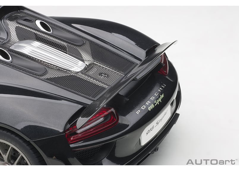 AUTOart 1/12 ポルシェ 918 スパイダー バイザッハ・パッケージ