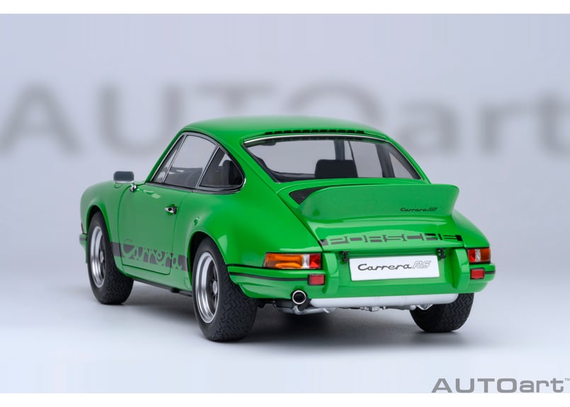 AUTOart 1/18 ポルシェ 911 カレラ 2.7 RS （バイパー グリーン／ブラッ